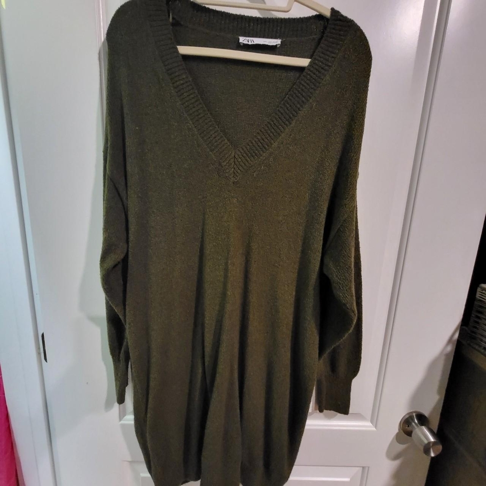 Zara Olive V-Neck Sweater